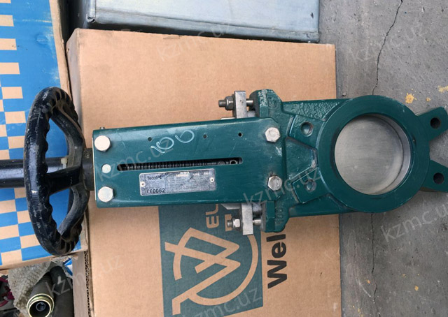 Задвижка шиберная со штурвалом DN 80 PN 10 VG3400